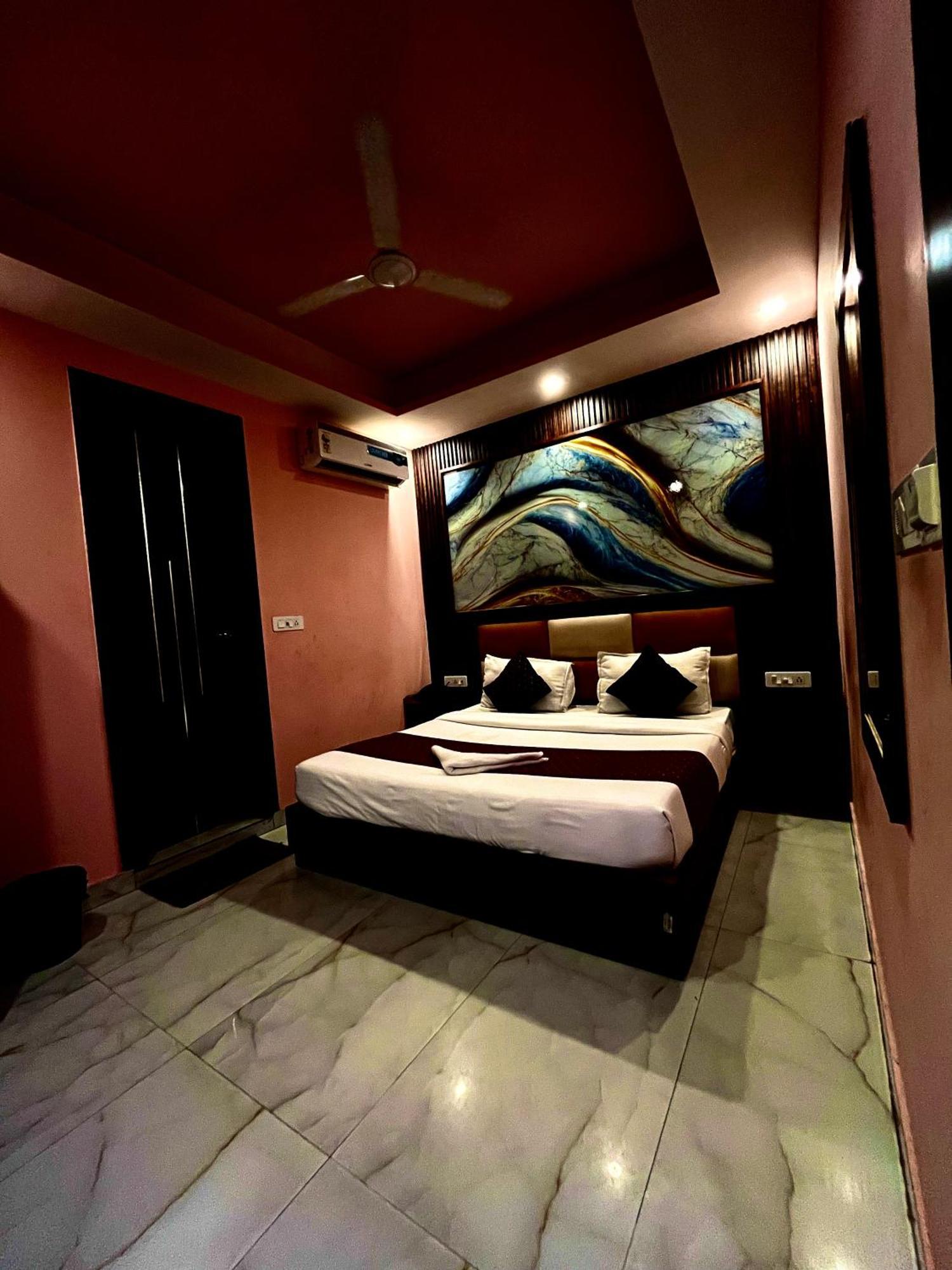 Jupiter Plaza- A Brand Of The Reality Hotel New Delhi Ngoại thất bức ảnh