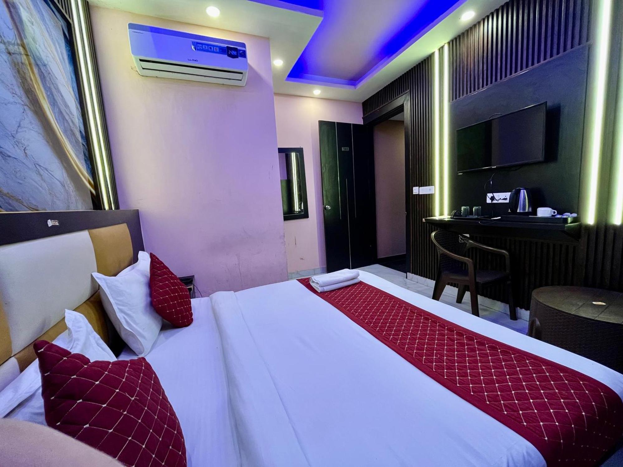 Jupiter Plaza- A Brand Of The Reality Hotel New Delhi Ngoại thất bức ảnh