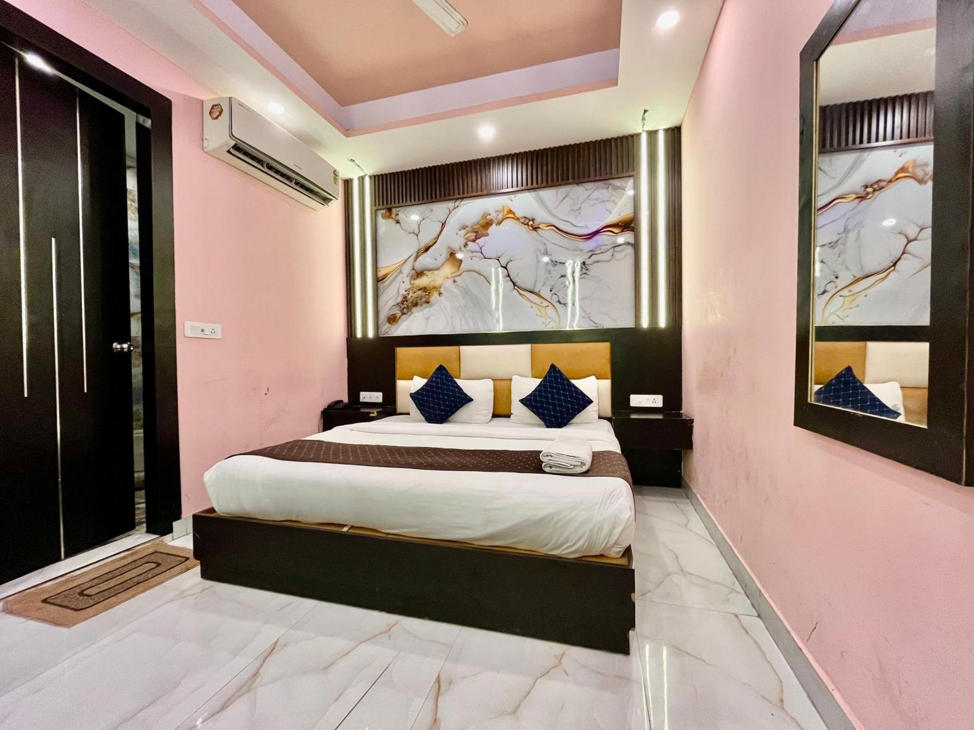 Jupiter Plaza- A Brand Of The Reality Hotel New Delhi Ngoại thất bức ảnh